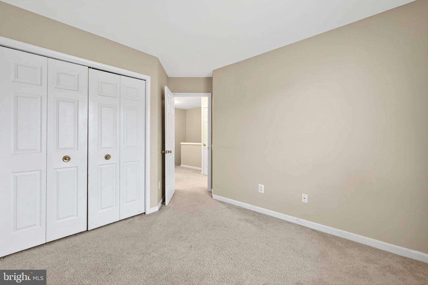 20696 SOUTHWIND TER, ASHBURN, Virginia 20147, 3 Bedrooms Bedrooms, ,2 BathroomsBathrooms,Residential,For sale,20696 SOUTHWIND TER,VALO2101068 MLS # VALO2101068