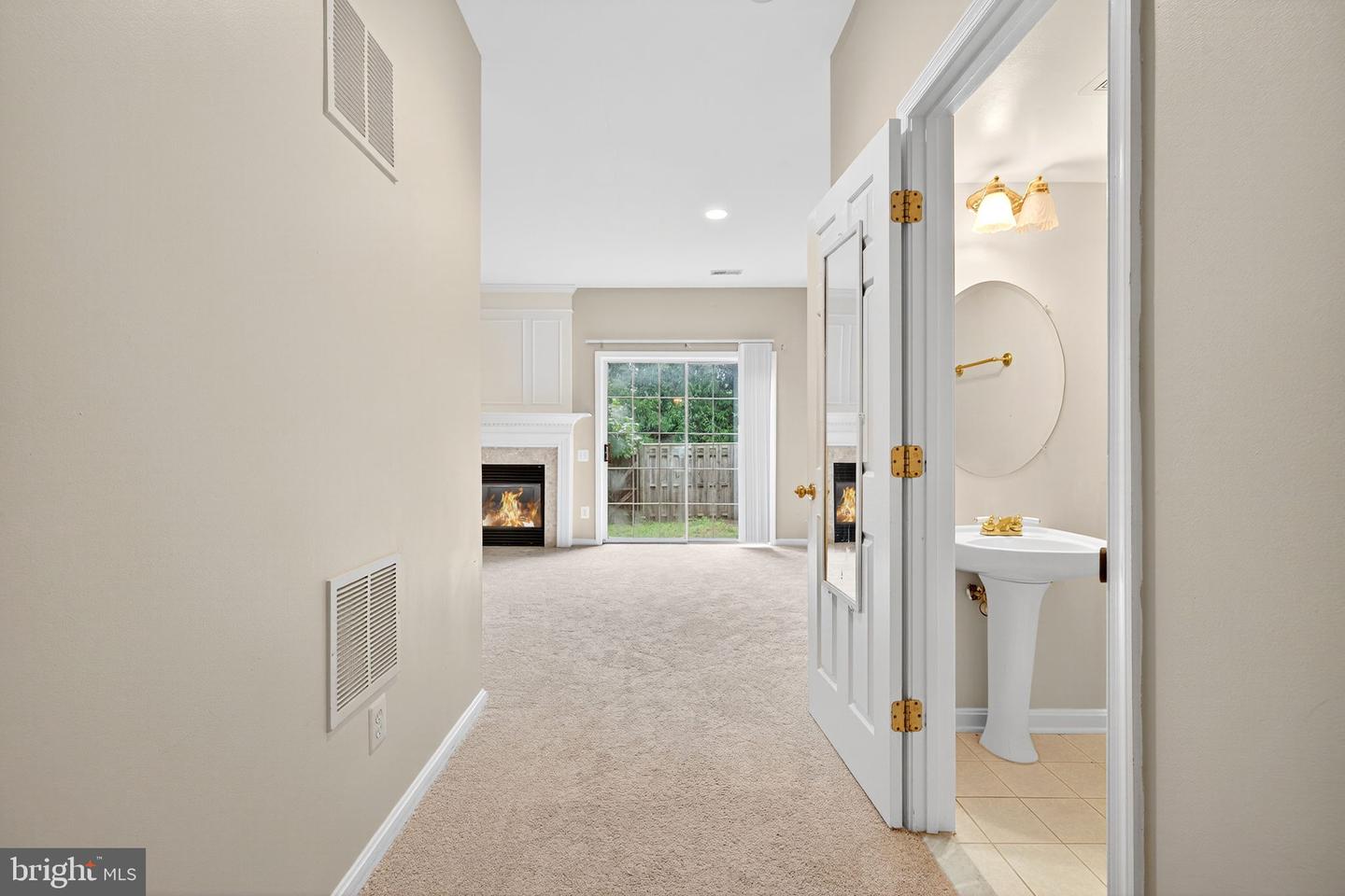 20696 SOUTHWIND TER, ASHBURN, Virginia 20147, 3 Bedrooms Bedrooms, ,2 BathroomsBathrooms,Residential,For sale,20696 SOUTHWIND TER,VALO2101068 MLS # VALO2101068