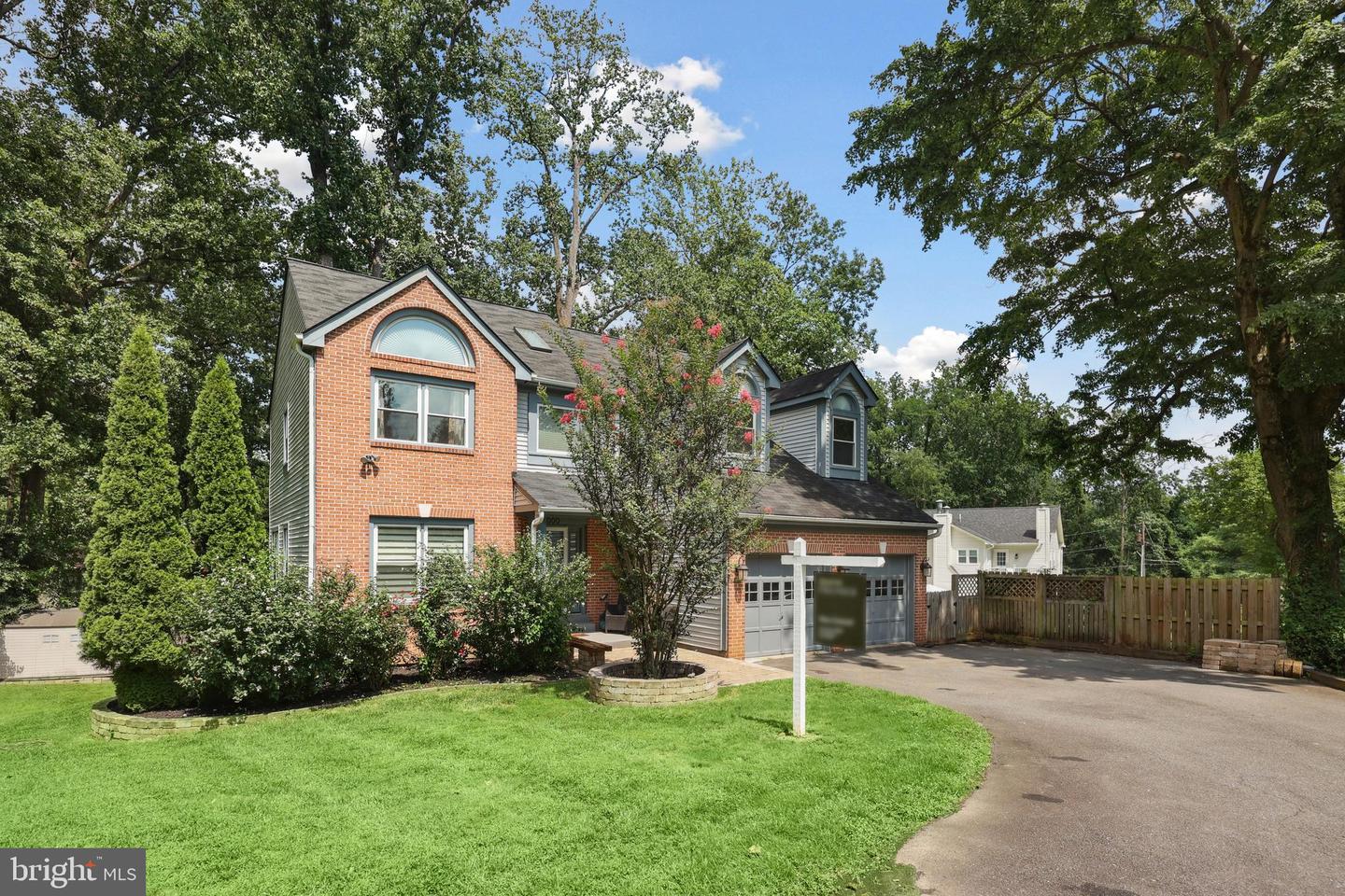 9000 LINDA MARIA CT, FAIRFAX, Virginia 22031, 6 Bedrooms Bedrooms, ,4 BathroomsBathrooms,Residential,For sale,9000 LINDA MARIA CT,VAFX2253140 MLS # VAFX2253140