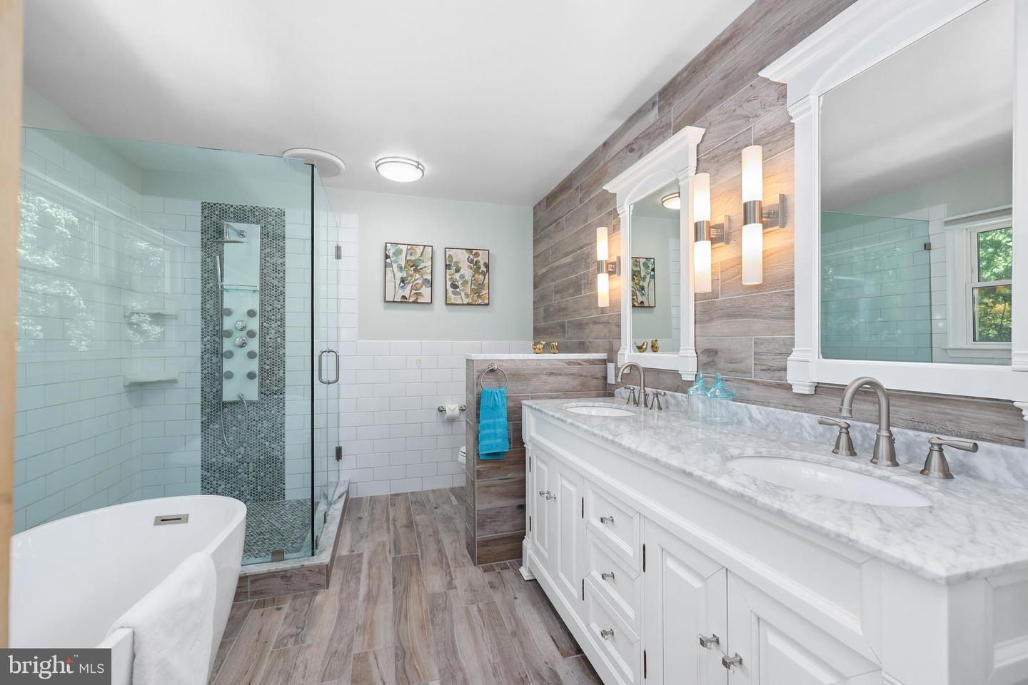 9000 LINDA MARIA CT, FAIRFAX, Virginia 22031, 6 Bedrooms Bedrooms, ,4 BathroomsBathrooms,Residential,For sale,9000 LINDA MARIA CT,VAFX2253140 MLS # VAFX2253140