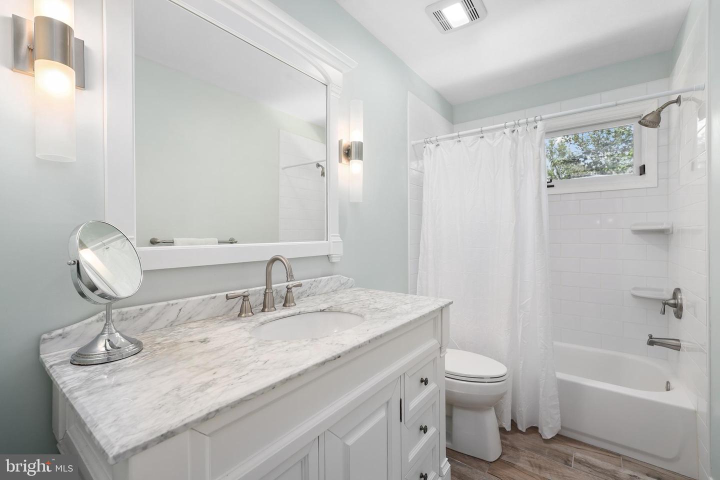 9000 LINDA MARIA CT, FAIRFAX, Virginia 22031, 6 Bedrooms Bedrooms, ,4 BathroomsBathrooms,Residential,For sale,9000 LINDA MARIA CT,VAFX2253140 MLS # VAFX2253140