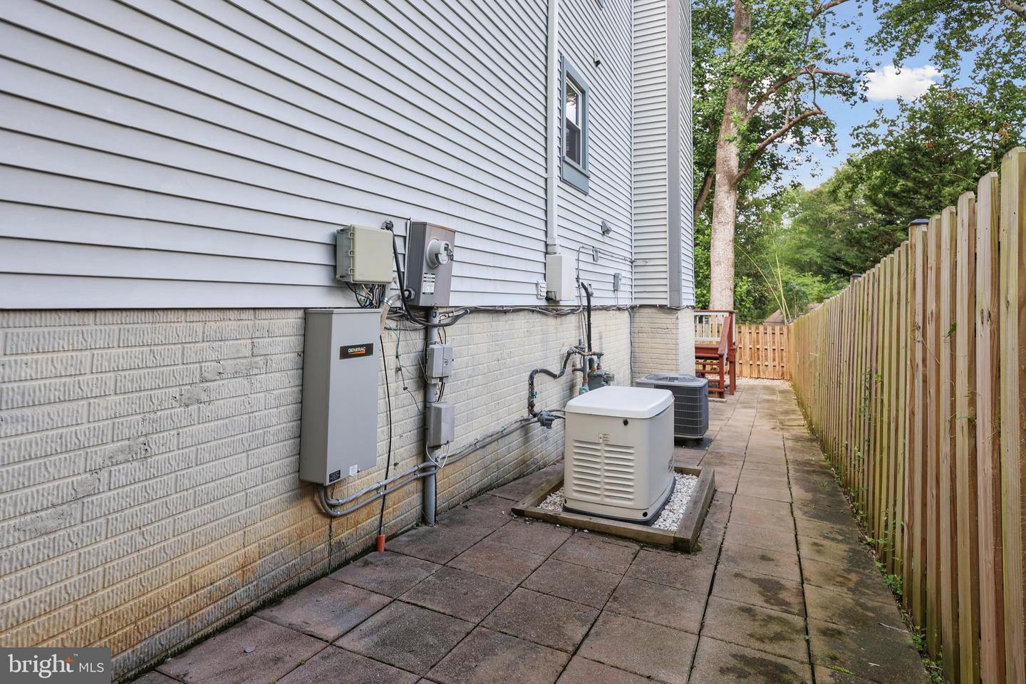 9000 LINDA MARIA CT, FAIRFAX, Virginia 22031, 6 Bedrooms Bedrooms, ,4 BathroomsBathrooms,Residential,For sale,9000 LINDA MARIA CT,VAFX2253140 MLS # VAFX2253140