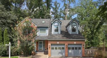 9000 LINDA MARIA CT, FAIRFAX, Virginia 22031, 6 Bedrooms Bedrooms, ,4 BathroomsBathrooms,Residential,For sale,9000 LINDA MARIA CT,VAFX2253140 MLS # VAFX2253140