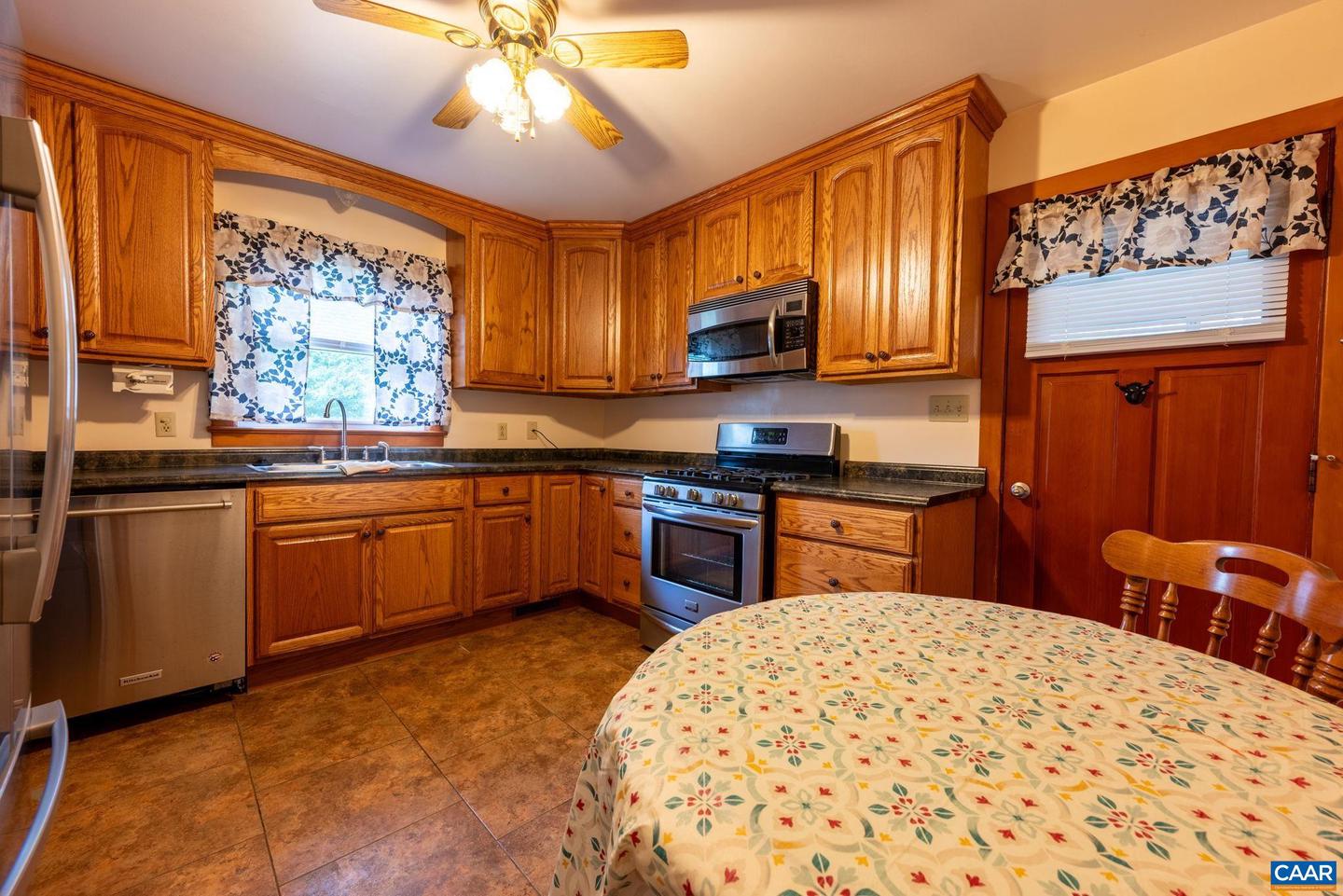 31 WESLEY ST, STANARDSVILLE, Virginia 22973, 3 Bedrooms Bedrooms, ,2 BathroomsBathrooms,Residential,For sale,31 WESLEY ST,666421 MLS # 666421