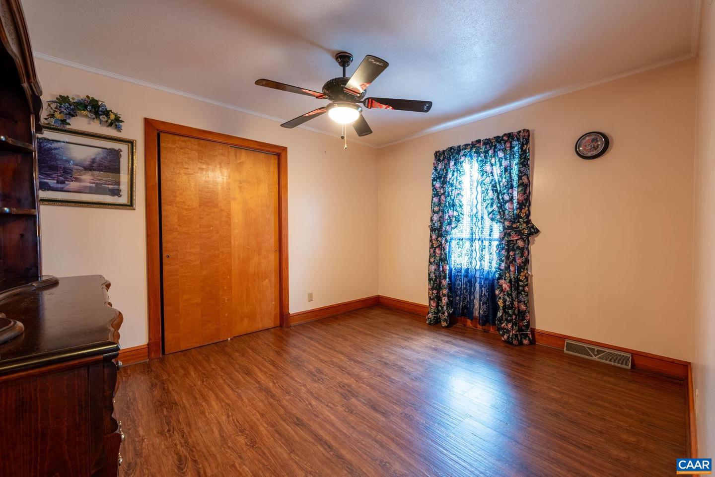 31 WESLEY ST, STANARDSVILLE, Virginia 22973, 3 Bedrooms Bedrooms, ,2 BathroomsBathrooms,Residential,For sale,31 WESLEY ST,666421 MLS # 666421