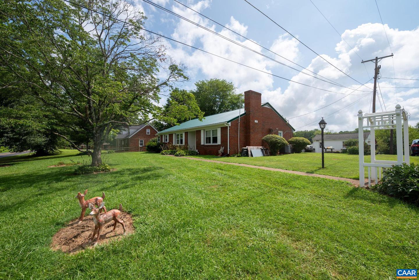 31 WESLEY ST, STANARDSVILLE, Virginia 22973, 3 Bedrooms Bedrooms, ,2 BathroomsBathrooms,Residential,For sale,31 WESLEY ST,666421 MLS # 666421