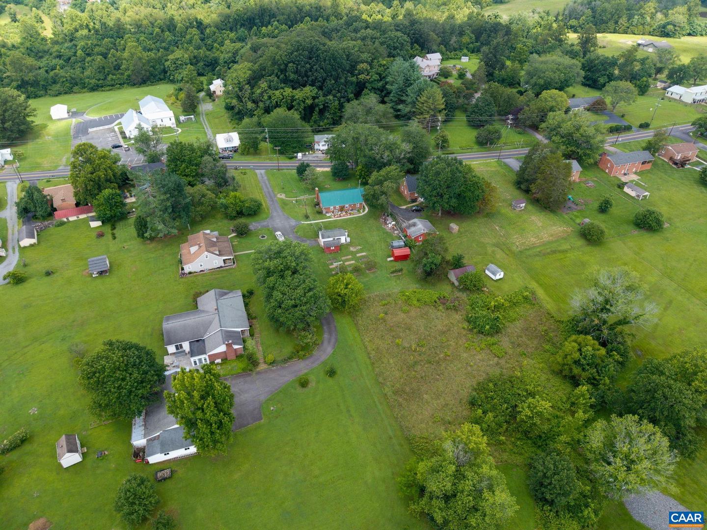 31 WESLEY ST, STANARDSVILLE, Virginia 22973, 3 Bedrooms Bedrooms, ,2 BathroomsBathrooms,Residential,For sale,31 WESLEY ST,666421 MLS # 666421