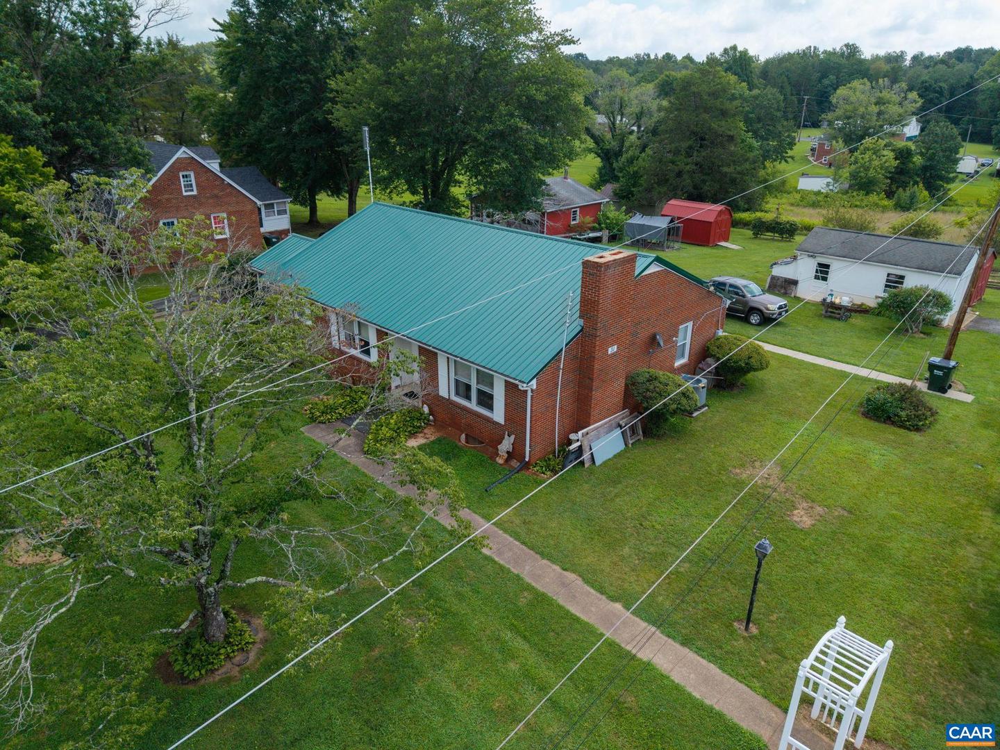 31 WESLEY ST, STANARDSVILLE, Virginia 22973, 3 Bedrooms Bedrooms, ,2 BathroomsBathrooms,Residential,For sale,31 WESLEY ST,666421 MLS # 666421