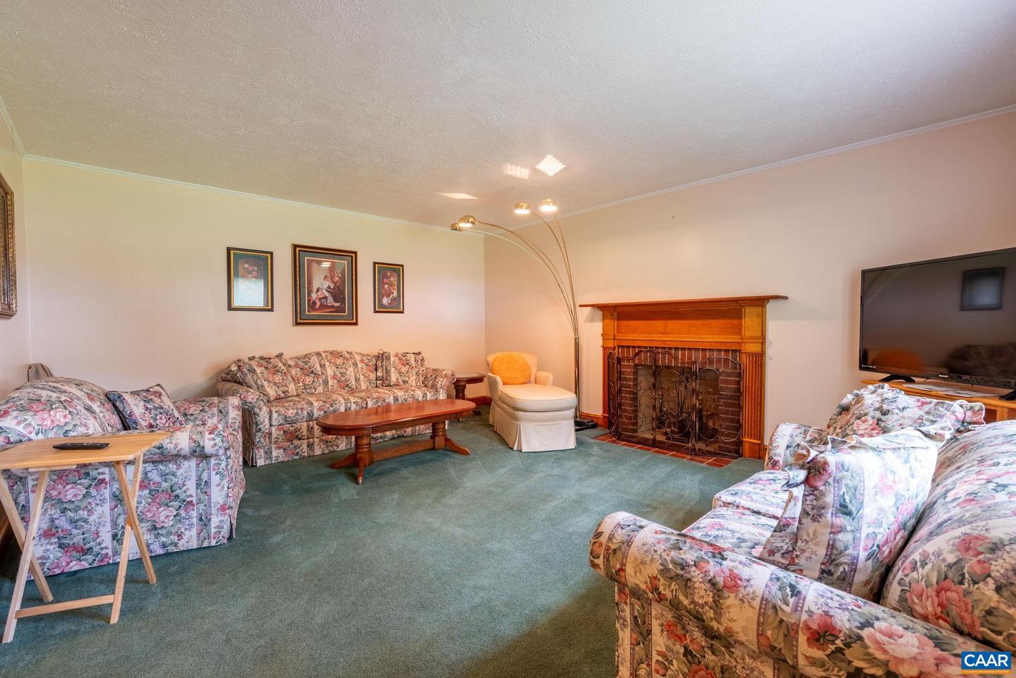 31 WESLEY ST, STANARDSVILLE, Virginia 22973, 3 Bedrooms Bedrooms, ,2 BathroomsBathrooms,Residential,For sale,31 WESLEY ST,666421 MLS # 666421