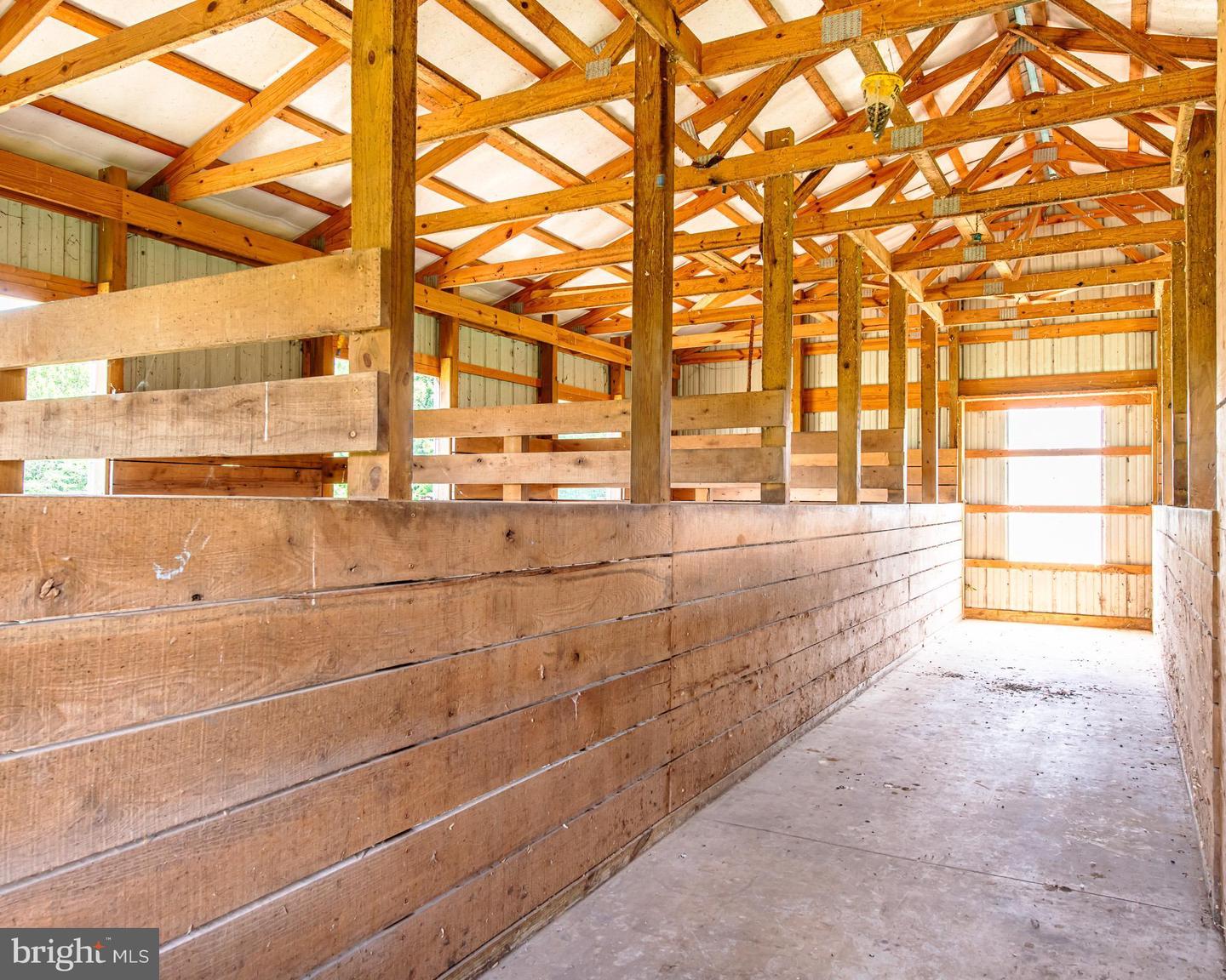 2667 UNION CHURCH RD, BUCKINGHAM, Virginia 23921, 4 Bedrooms Bedrooms, ,4 BathroomsBathrooms,Residential,For sale,2667 UNION CHURCH RD,VABH2000196 MLS # VABH2000196