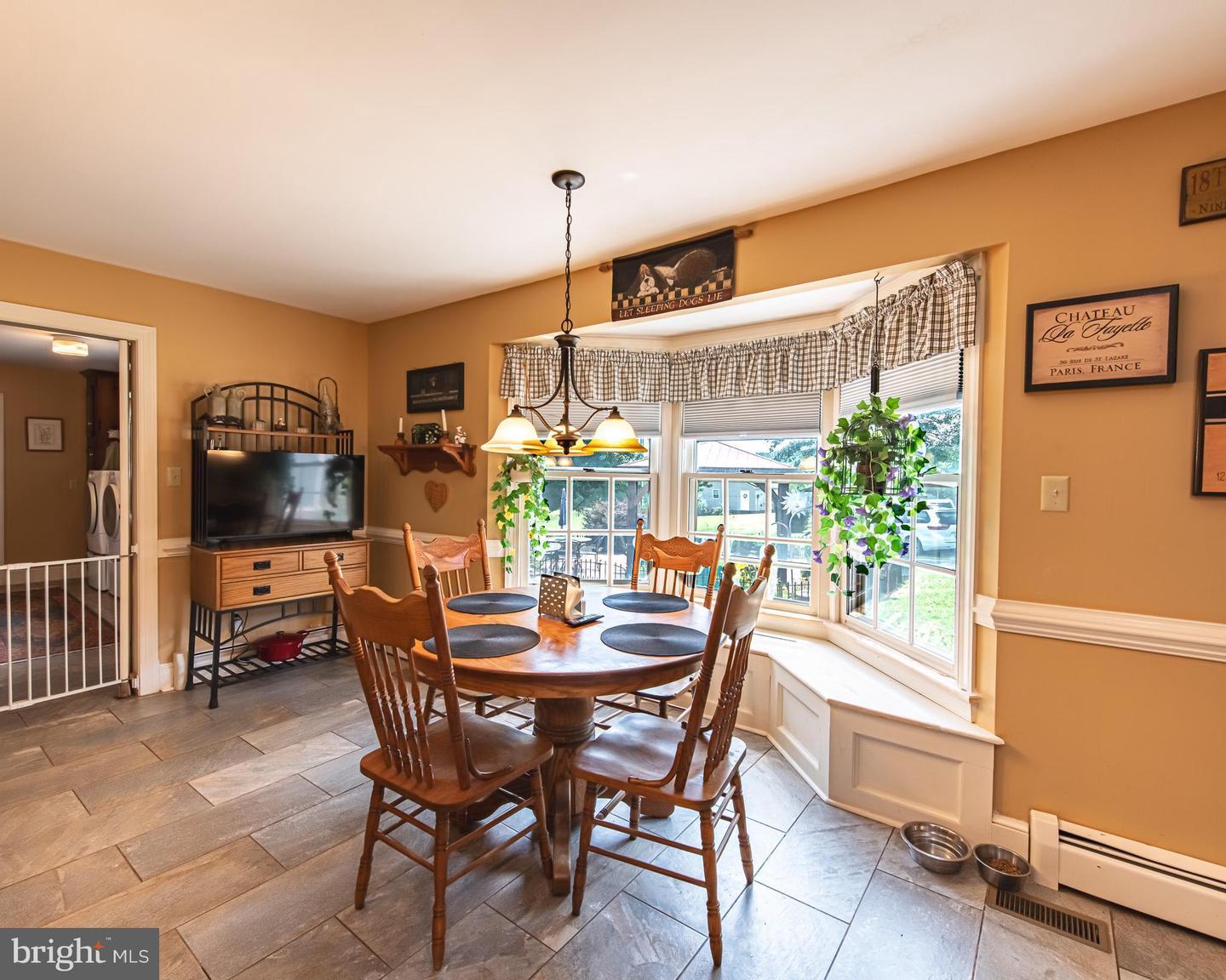 2667 UNION CHURCH RD, BUCKINGHAM, Virginia 23921, 4 Bedrooms Bedrooms, ,4 BathroomsBathrooms,Residential,For sale,2667 UNION CHURCH RD,VABH2000196 MLS # VABH2000196