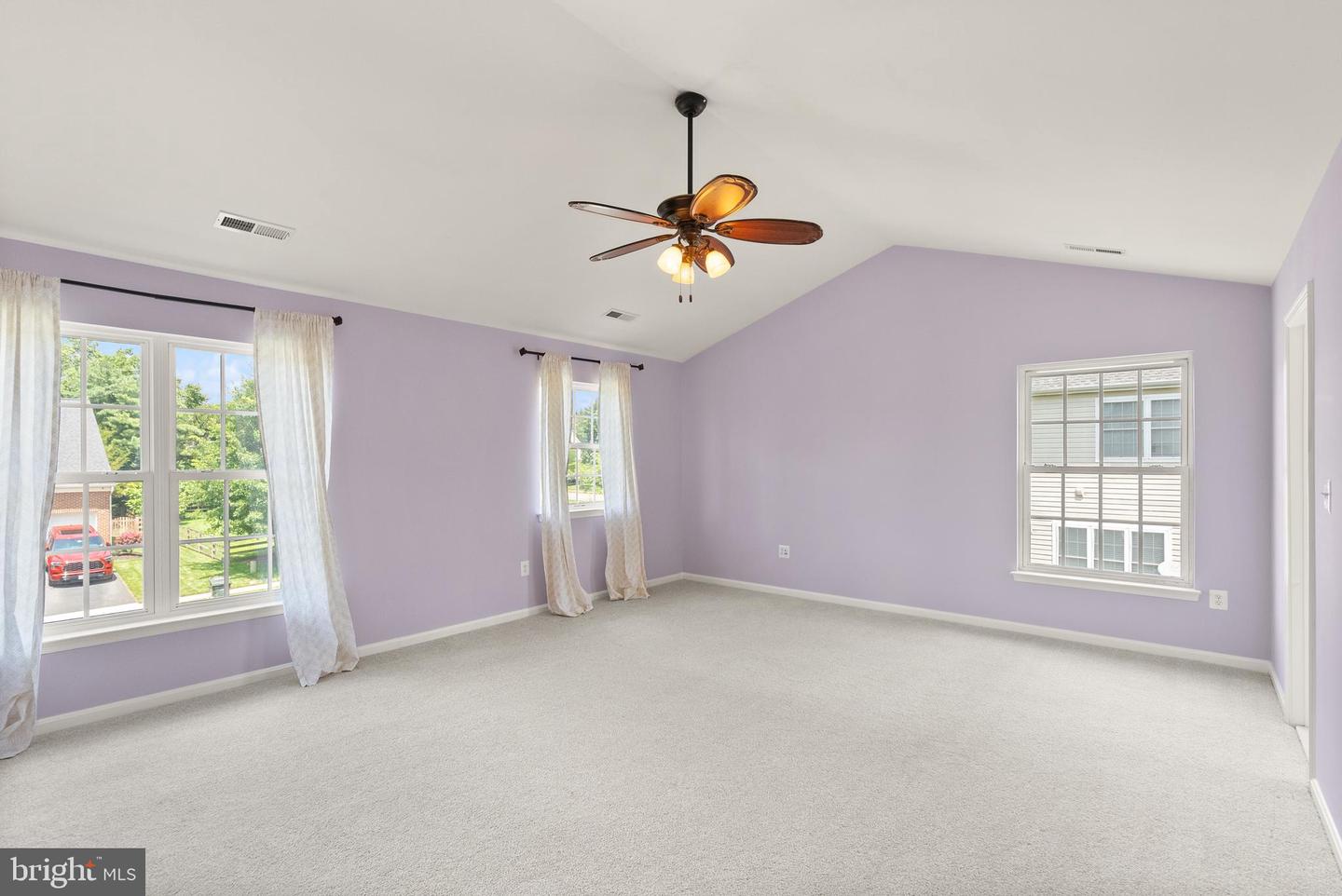 12253 TULANE FALLS DR, BRISTOW, Virginia 20136, 6 Bedrooms Bedrooms, ,3 BathroomsBathrooms,Residential,For sale,12253 TULANE FALLS DR,VAPW2098668 MLS # VAPW2098668