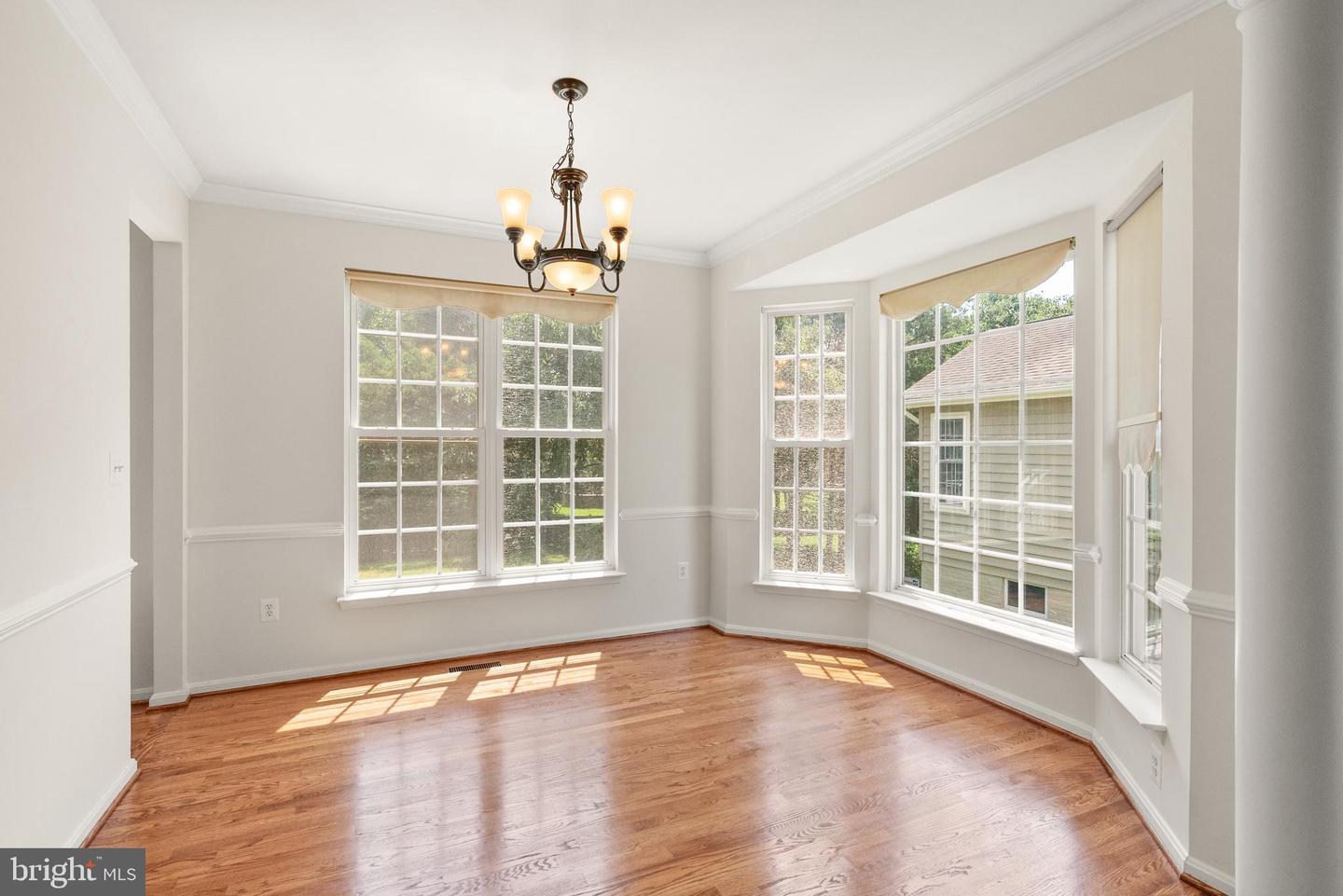 12253 TULANE FALLS DR, BRISTOW, Virginia 20136, 6 Bedrooms Bedrooms, ,3 BathroomsBathrooms,Residential,For sale,12253 TULANE FALLS DR,VAPW2098668 MLS # VAPW2098668