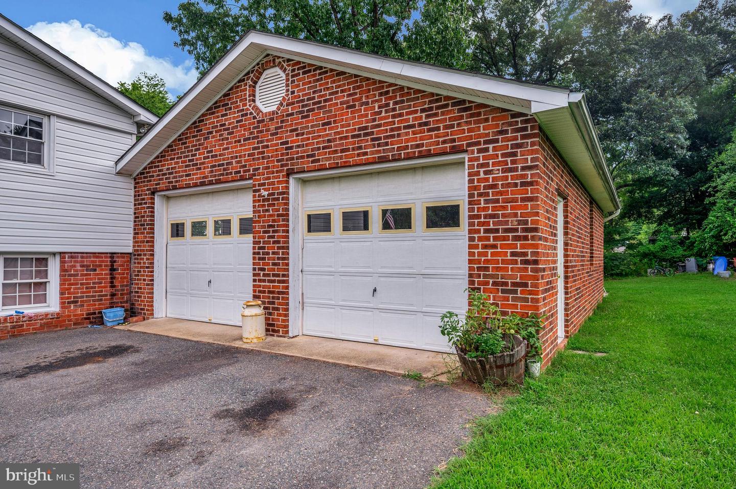 700 PERRY DR, FREDERICKSBURG, Virginia 22405, 4 Bedrooms Bedrooms, ,2 BathroomsBathrooms,Residential,For sale,700 PERRY DR,VAST2040600 MLS # VAST2040600
