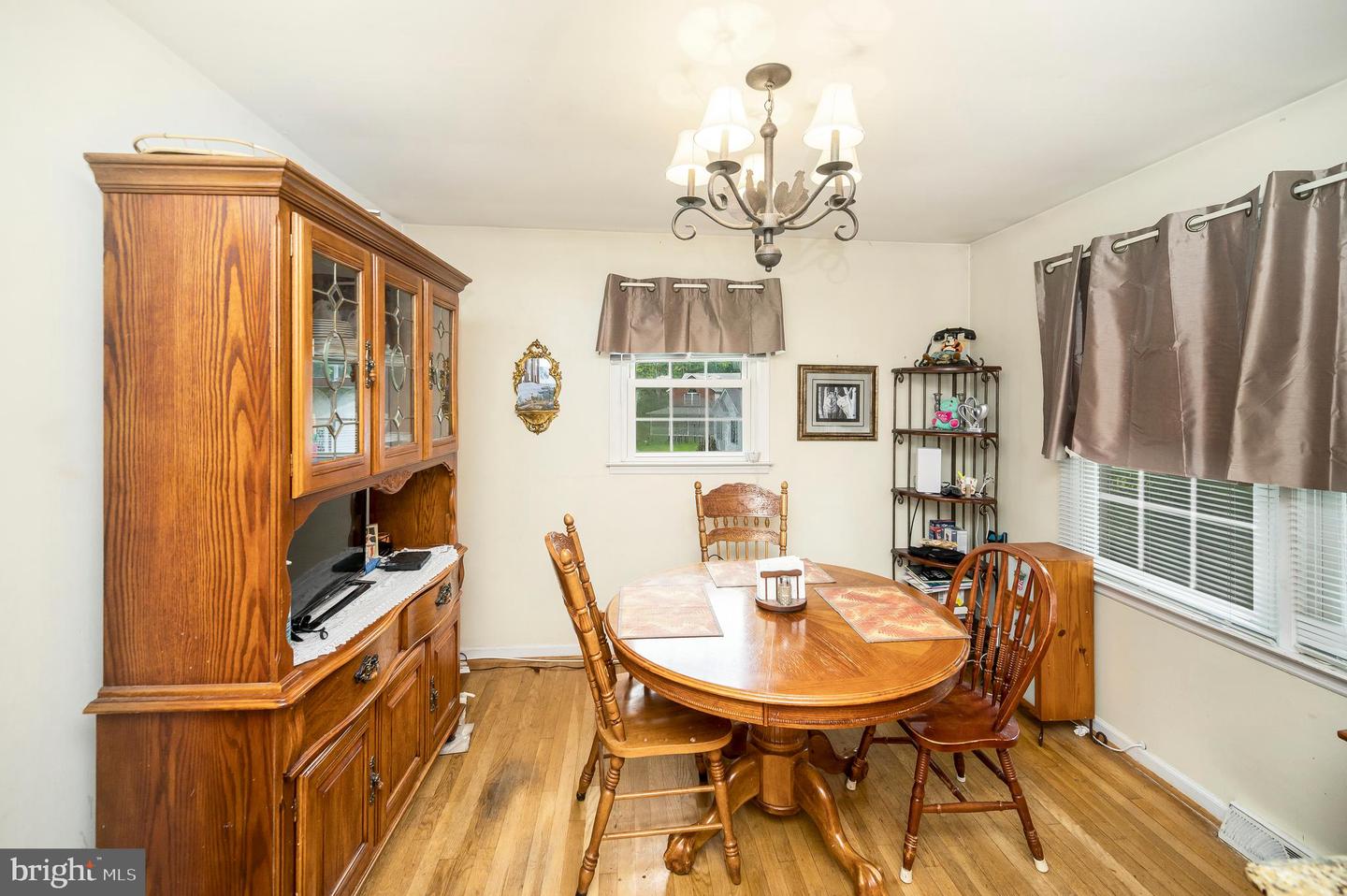 700 PERRY DR, FREDERICKSBURG, Virginia 22405, 4 Bedrooms Bedrooms, ,2 BathroomsBathrooms,Residential,For sale,700 PERRY DR,VAST2040600 MLS # VAST2040600