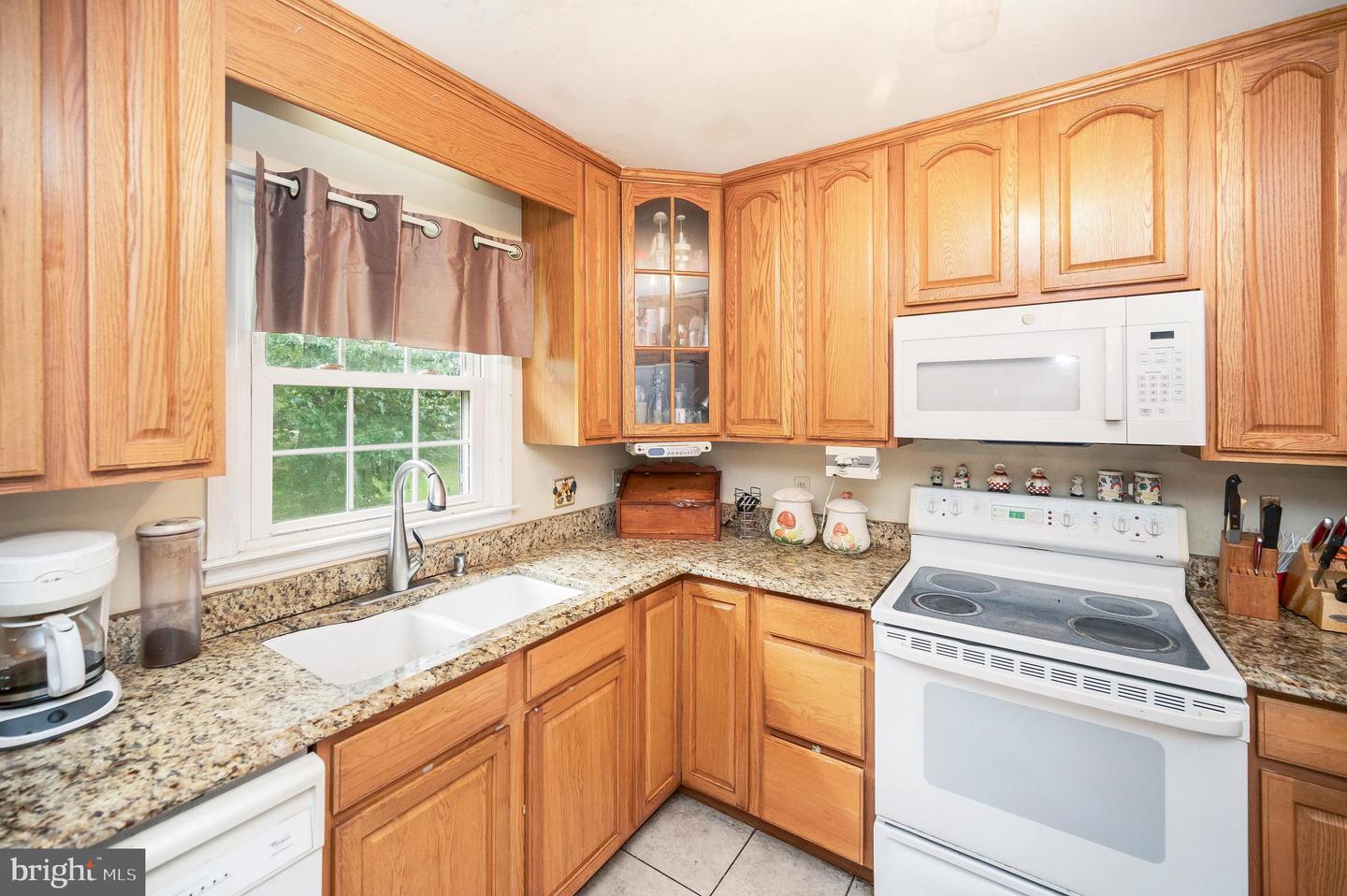 700 PERRY DR, FREDERICKSBURG, Virginia 22405, 4 Bedrooms Bedrooms, ,2 BathroomsBathrooms,Residential,For sale,700 PERRY DR,VAST2040600 MLS # VAST2040600