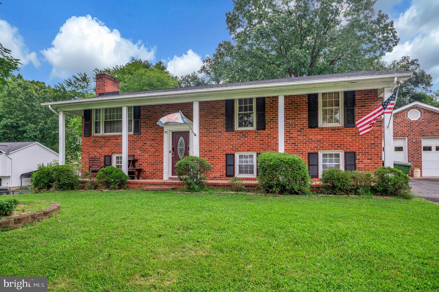 700 PERRY DR, FREDERICKSBURG, Virginia 22405, 4 Bedrooms Bedrooms, ,2 BathroomsBathrooms,Residential,For sale,700 PERRY DR,VAST2040600 MLS # VAST2040600