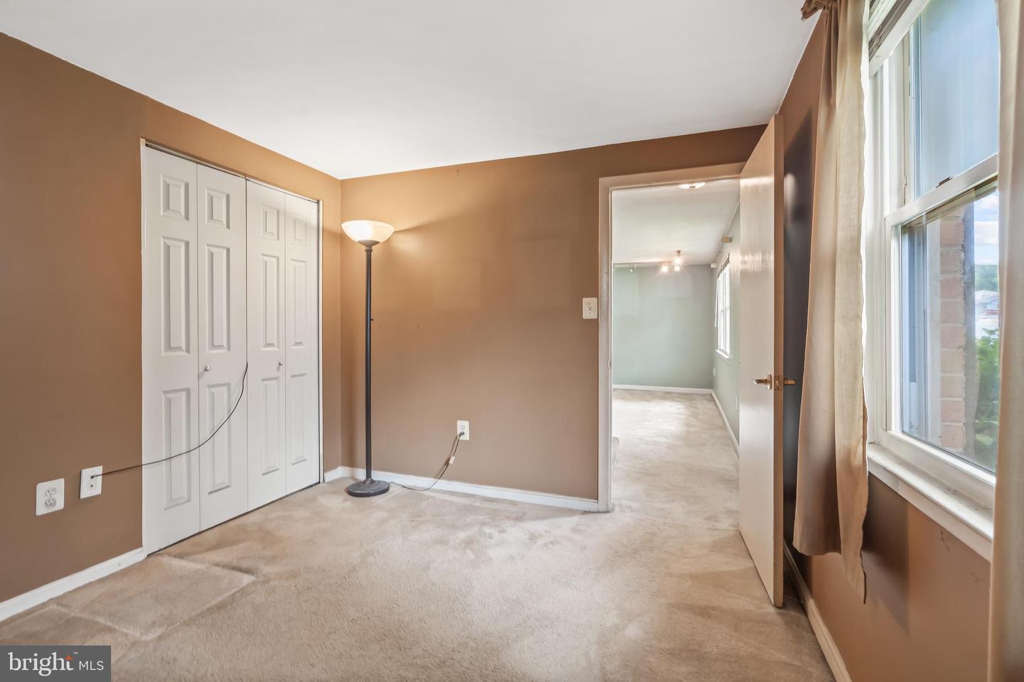 3937 FORESTDALE AVE, WOODBRIDGE, Virginia 22193, 4 Bedrooms Bedrooms, ,2 BathroomsBathrooms,Residential,For sale,3937 FORESTDALE AVE,VAPW2098750 MLS # VAPW2098750