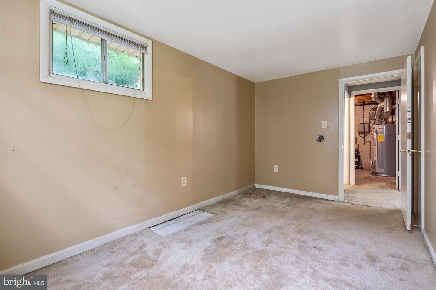 3937 FORESTDALE AVE, WOODBRIDGE, Virginia 22193, 4 Bedrooms Bedrooms, ,2 BathroomsBathrooms,Residential,For sale,3937 FORESTDALE AVE,VAPW2098750 MLS # VAPW2098750