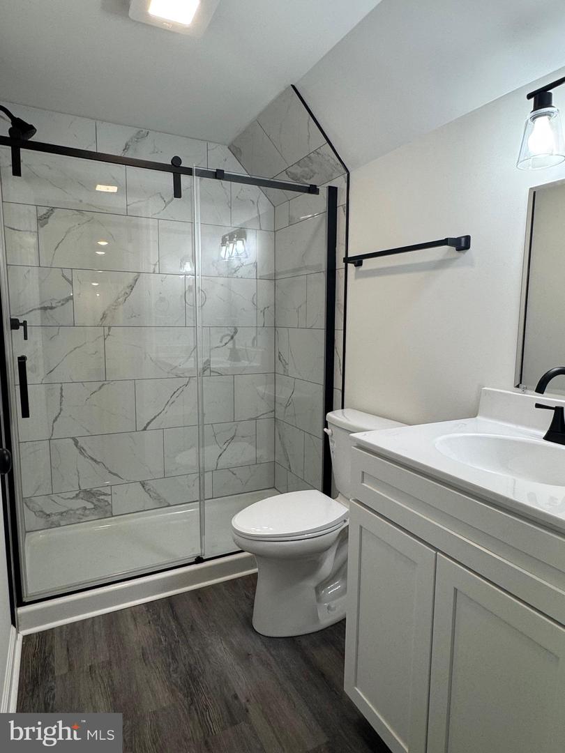 1822 PLEASANT VIEW RD, MOUNT JACKSON, Virginia 22842, 3 Bedrooms Bedrooms, ,2 BathroomsBathrooms,Residential,For sale,1822 PLEASANT VIEW RD,VASH2011956 MLS # VASH2011956
