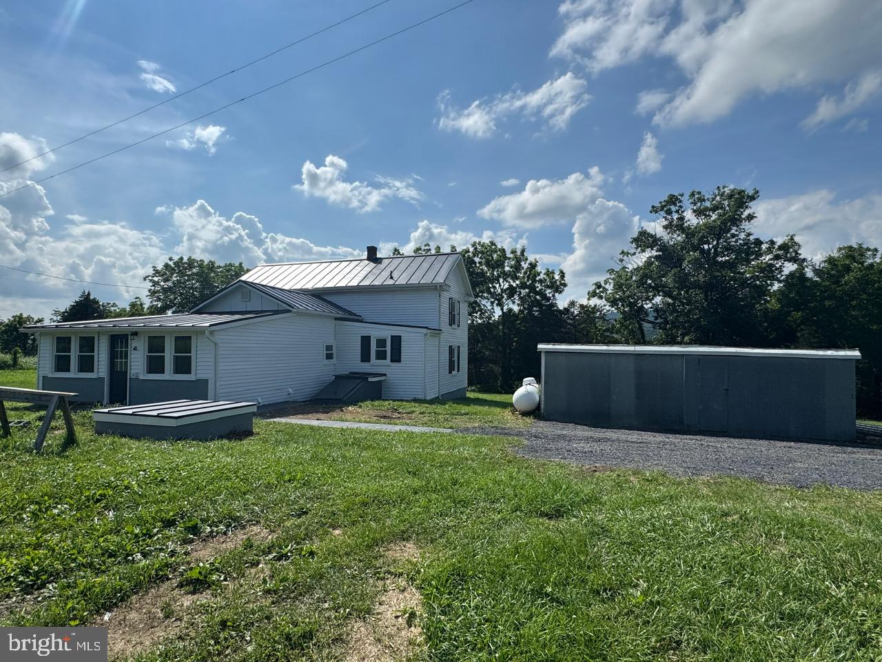 1822 PLEASANT VIEW RD, MOUNT JACKSON, Virginia 22842, 3 Bedrooms Bedrooms, ,2 BathroomsBathrooms,Residential,For sale,1822 PLEASANT VIEW RD,VASH2011956 MLS # VASH2011956