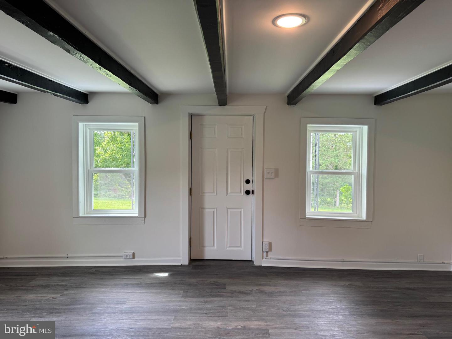 1822 PLEASANT VIEW RD, MOUNT JACKSON, Virginia 22842, 3 Bedrooms Bedrooms, ,2 BathroomsBathrooms,Residential,For sale,1822 PLEASANT VIEW RD,VASH2011956 MLS # VASH2011956