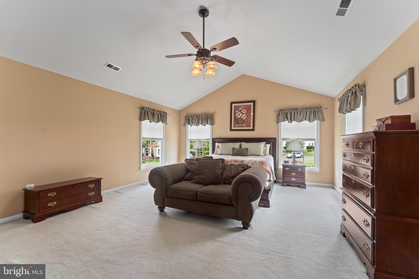 10310 LEES CROSSING LN, FREDERICKSBURG, Virginia 22408, 5 Bedrooms Bedrooms, ,3 BathroomsBathrooms,Residential,For sale,10310 LEES CROSSING LN,VASP2034600 MLS # VASP2034600