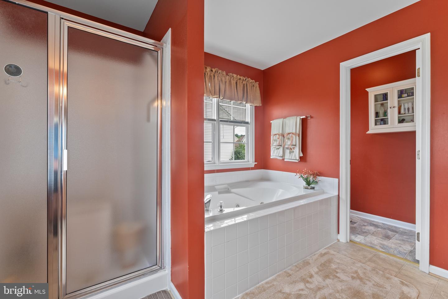 10310 LEES CROSSING LN, FREDERICKSBURG, Virginia 22408, 5 Bedrooms Bedrooms, ,3 BathroomsBathrooms,Residential,For sale,10310 LEES CROSSING LN,VASP2034600 MLS # VASP2034600