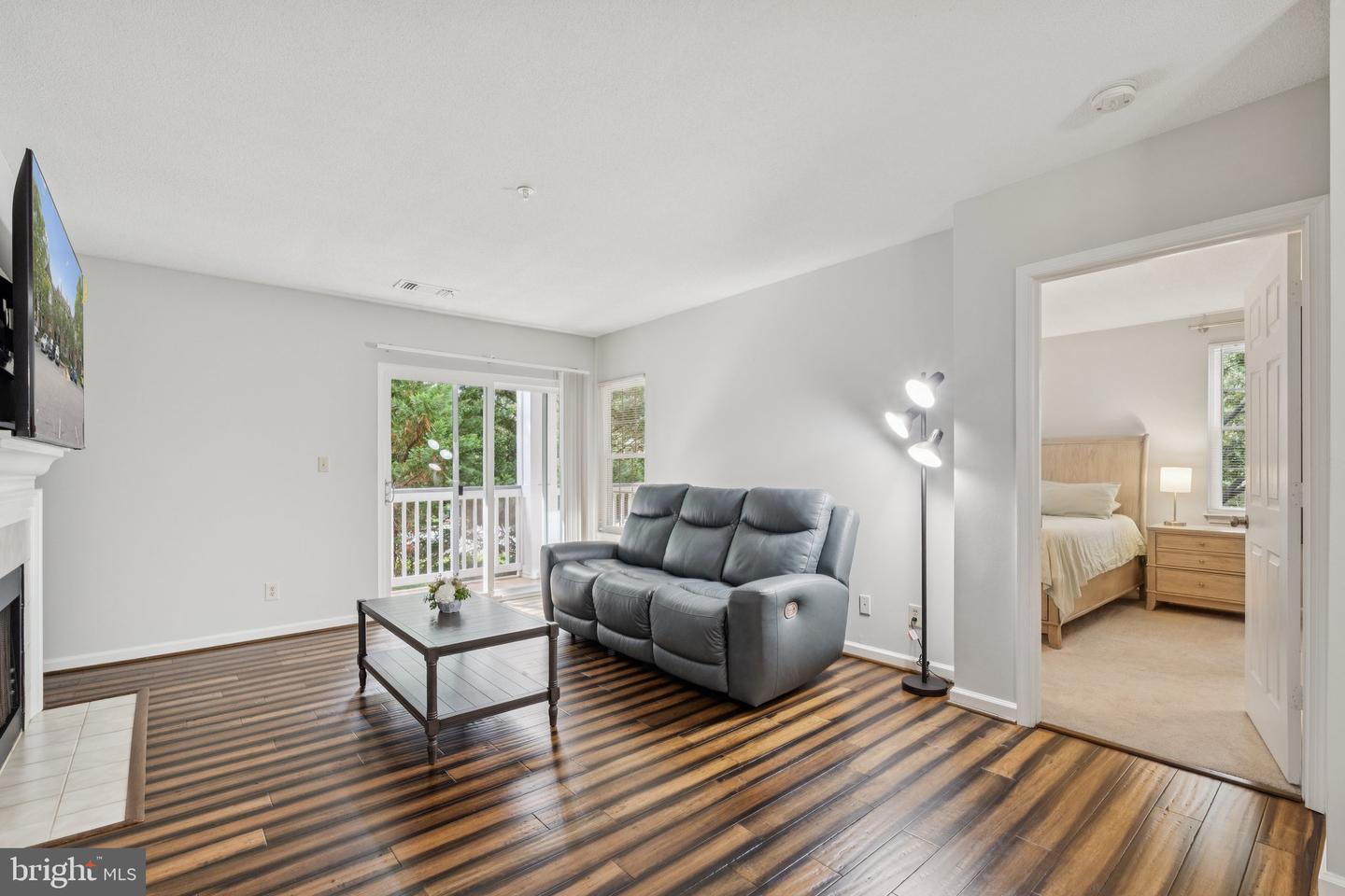 20311 BEECHWOOD TER #203, ASHBURN, Virginia 20147, 2 Bedrooms Bedrooms, ,2 BathroomsBathrooms,Residential,For sale,20311 BEECHWOOD TER #203,VALO2101848 MLS # VALO2101848