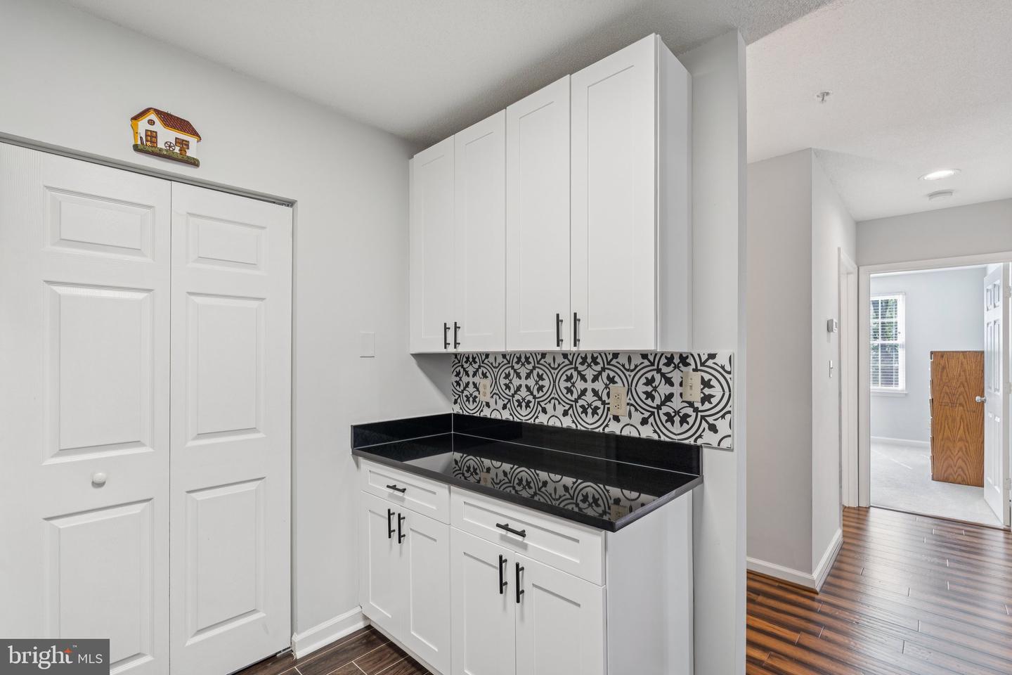 20311 BEECHWOOD TER #203, ASHBURN, Virginia 20147, 2 Bedrooms Bedrooms, ,2 BathroomsBathrooms,Residential,For sale,20311 BEECHWOOD TER #203,VALO2101848 MLS # VALO2101848