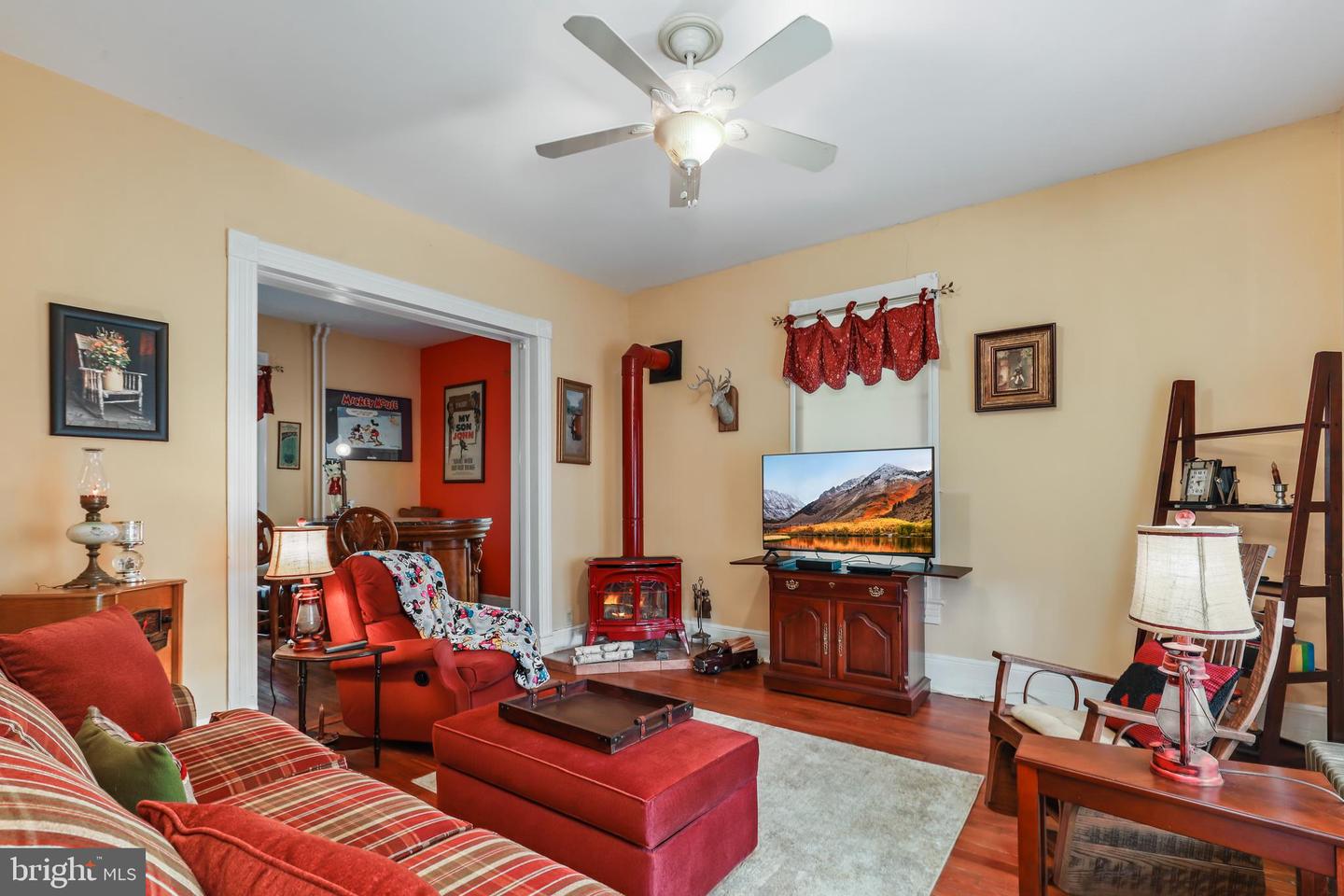 9309 WEST ST, MANASSAS, Virginia 20110, 3 Bedrooms Bedrooms, ,2 BathroomsBathrooms,Residential,For sale,9309 WEST ST,VAMN2008668 MLS # VAMN2008668