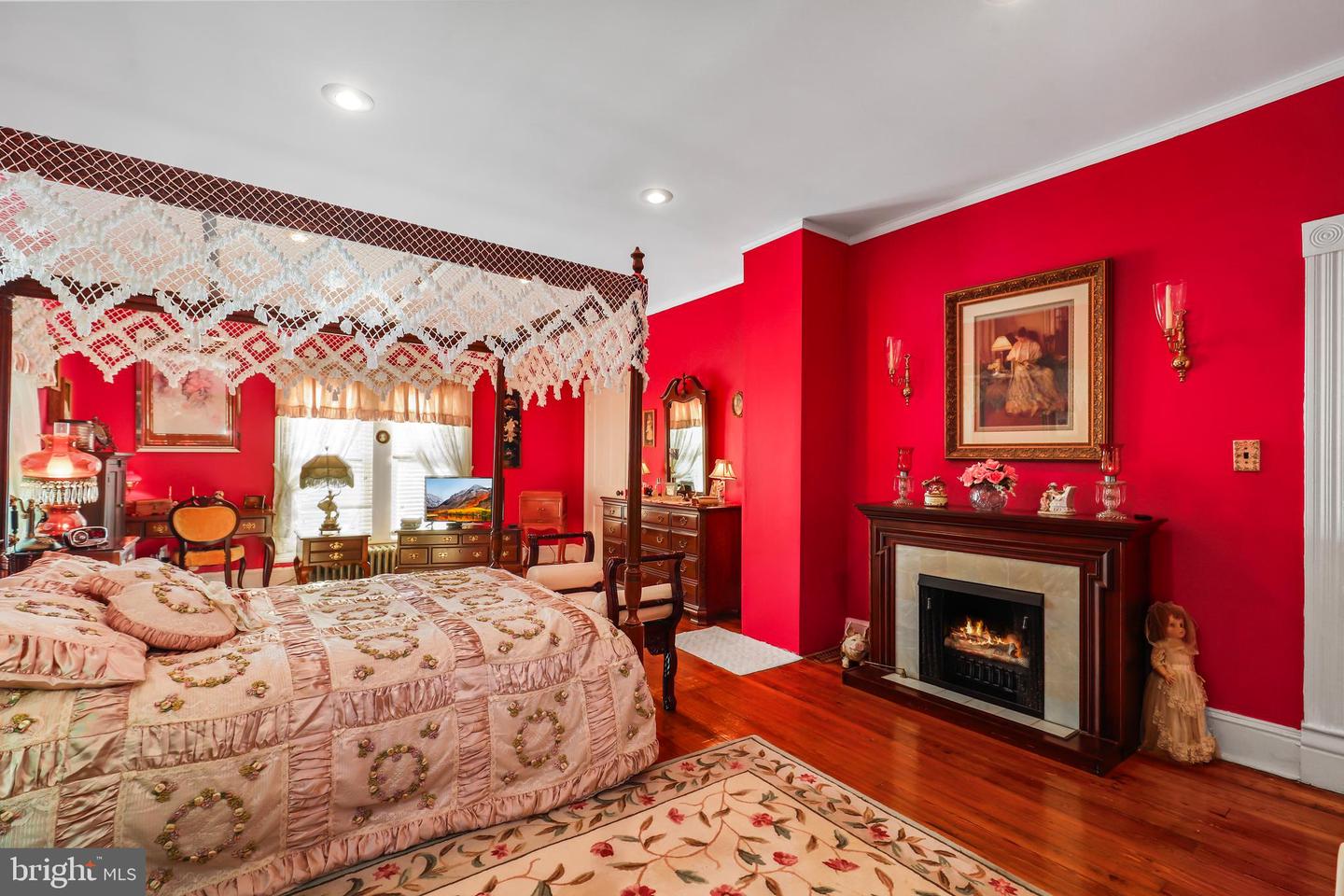 9309 WEST ST, MANASSAS, Virginia 20110, 3 Bedrooms Bedrooms, ,2 BathroomsBathrooms,Residential,For sale,9309 WEST ST,VAMN2008668 MLS # VAMN2008668