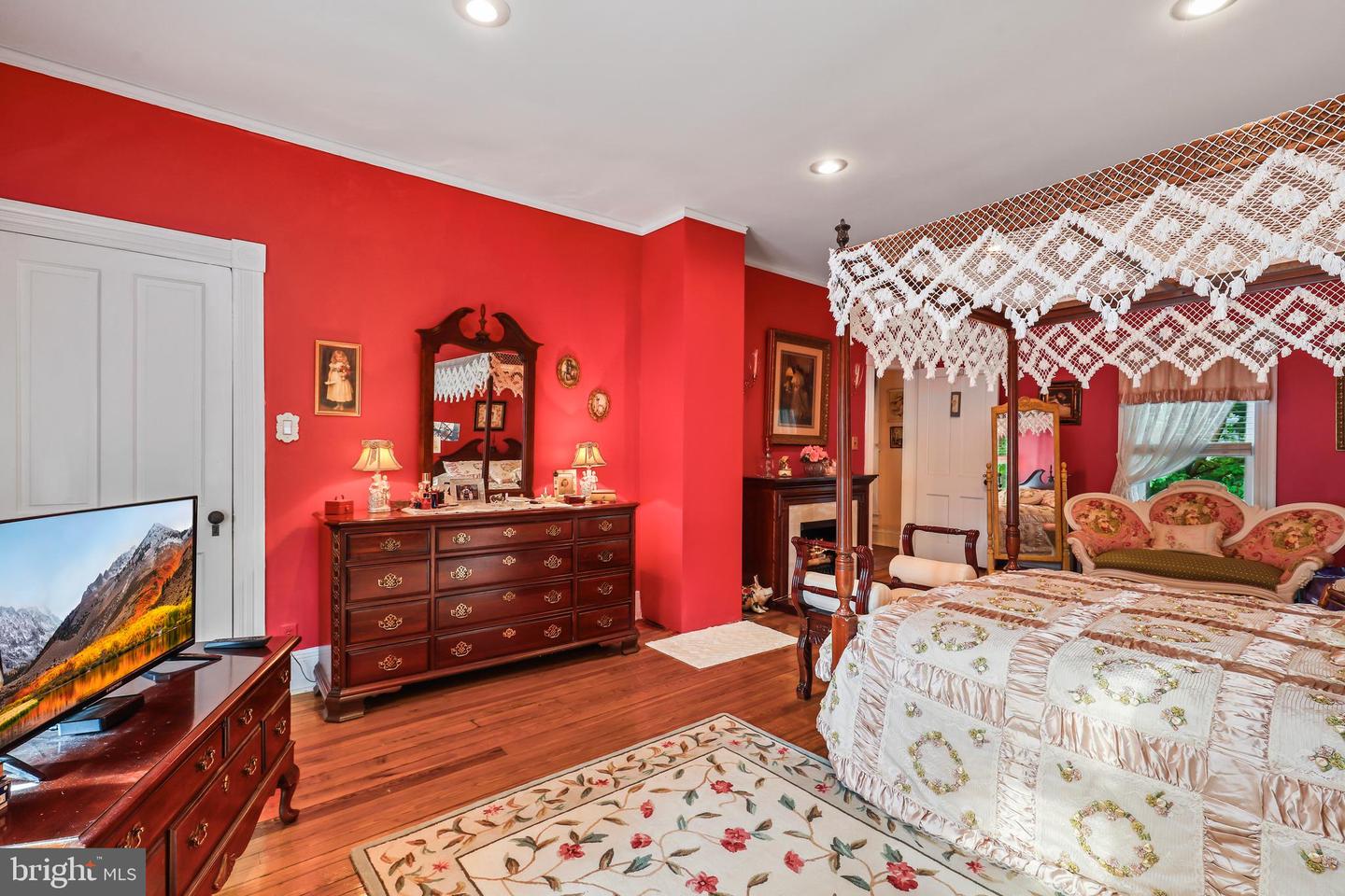 9309 WEST ST, MANASSAS, Virginia 20110, 3 Bedrooms Bedrooms, ,2 BathroomsBathrooms,Residential,For sale,9309 WEST ST,VAMN2008668 MLS # VAMN2008668