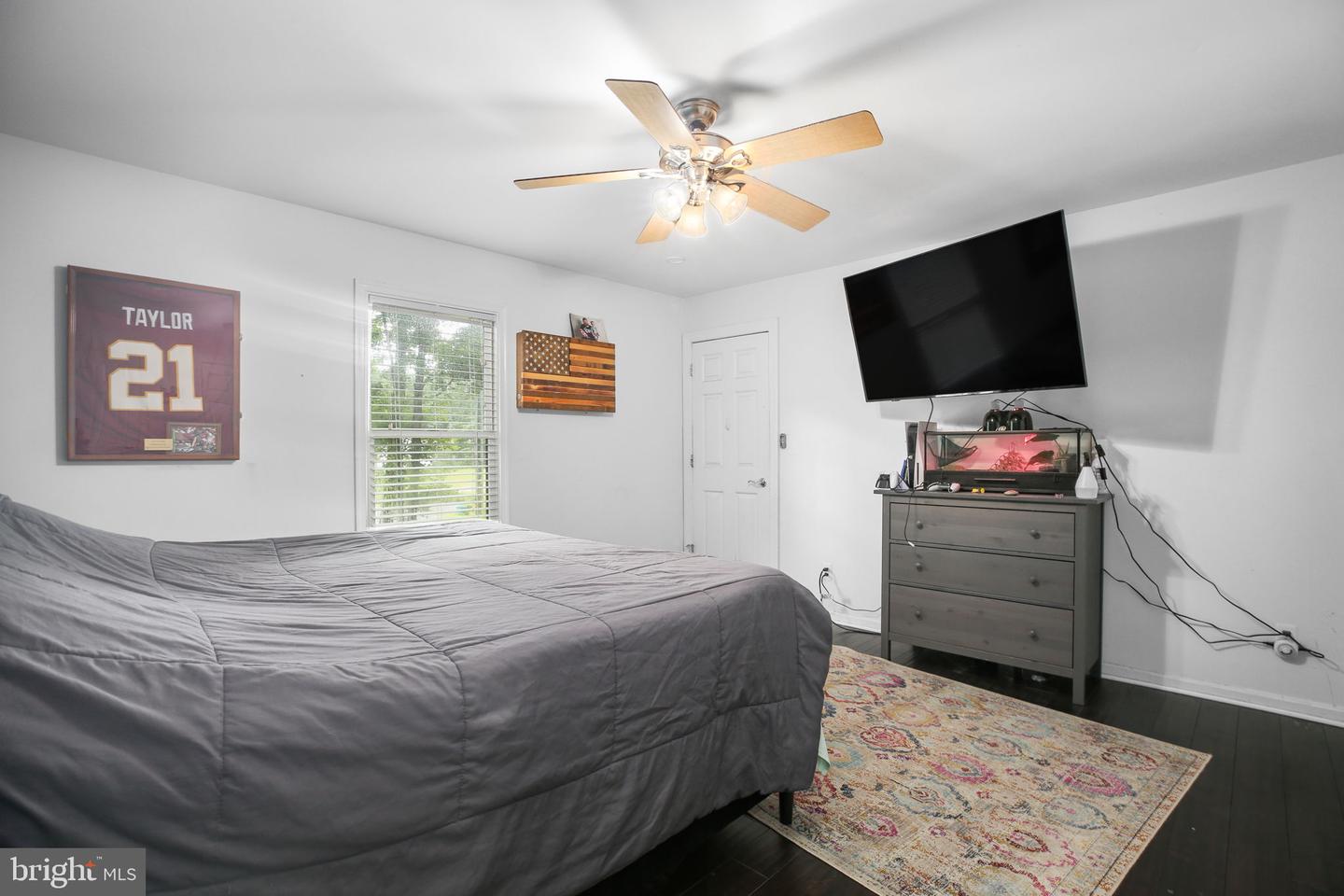 13706 FLANK MARCH LN, SPOTSYLVANIA, Virginia 22551, 3 Bedrooms Bedrooms, ,2 BathroomsBathrooms,Residential,For sale,13706 FLANK MARCH LN,VASP2034644 MLS # VASP2034644