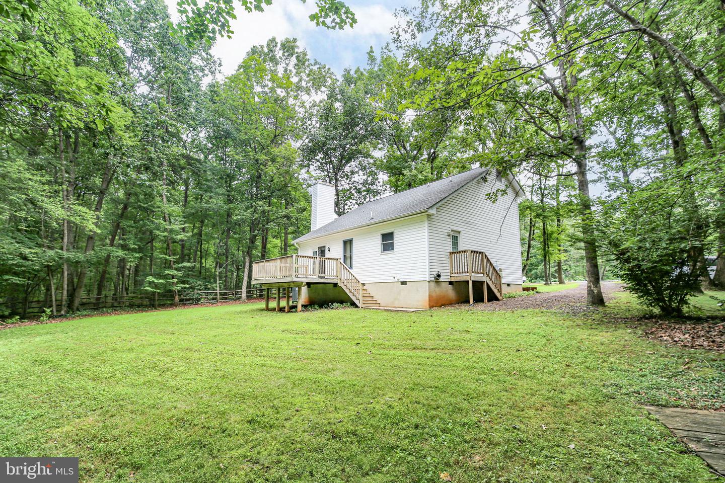 13706 FLANK MARCH LN, SPOTSYLVANIA, Virginia 22551, 3 Bedrooms Bedrooms, ,2 BathroomsBathrooms,Residential,For sale,13706 FLANK MARCH LN,VASP2034644 MLS # VASP2034644