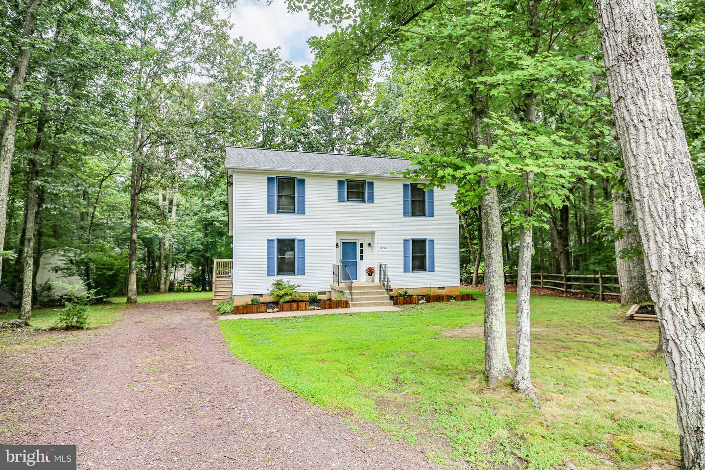 13706 FLANK MARCH LN, SPOTSYLVANIA, Virginia 22551, 3 Bedrooms Bedrooms, ,2 BathroomsBathrooms,Residential,For sale,13706 FLANK MARCH LN,VASP2034644 MLS # VASP2034644