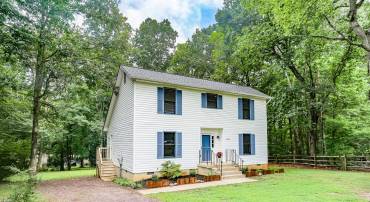 13706 FLANK MARCH LN, SPOTSYLVANIA, Virginia 22551, 3 Bedrooms Bedrooms, ,2 BathroomsBathrooms,Residential,For sale,13706 FLANK MARCH LN,VASP2034644 MLS # VASP2034644