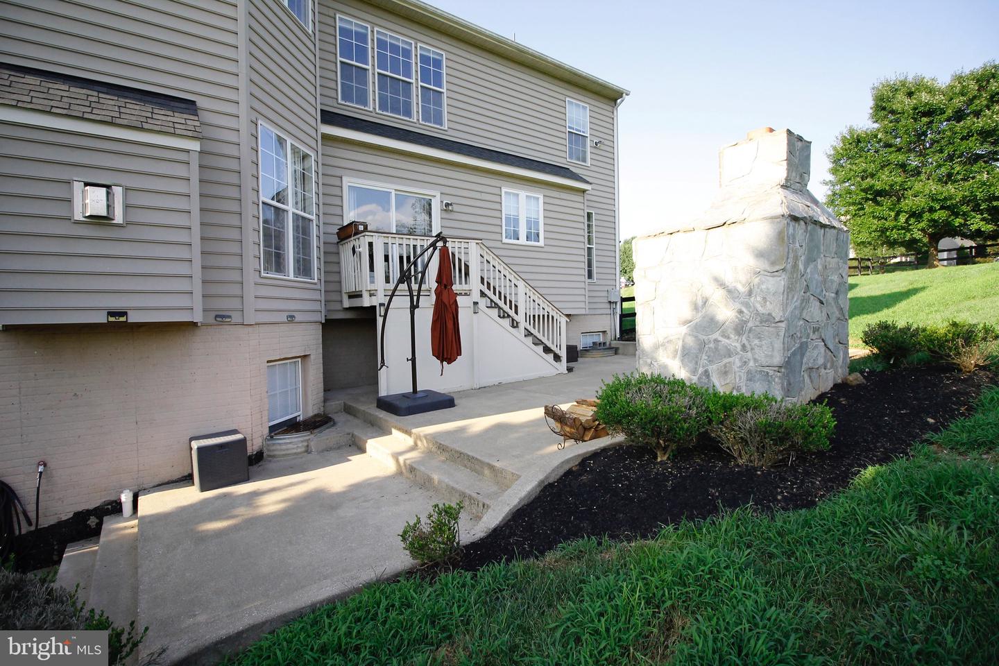 5569 JAMISONS FARM DR, WARRENTON, Virginia 20187, 6 Bedrooms Bedrooms, ,4 BathroomsBathrooms,Residential,For sale,5569 JAMISONS FARM DR,VAFQ2017420 MLS # VAFQ2017420