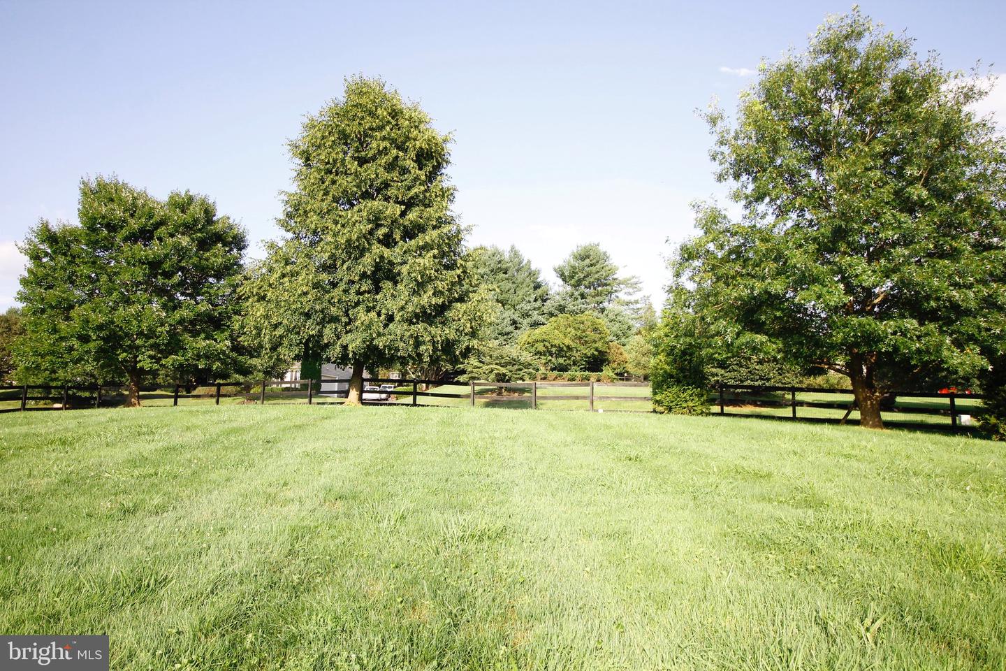 5569 JAMISONS FARM DR, WARRENTON, Virginia 20187, 6 Bedrooms Bedrooms, ,4 BathroomsBathrooms,Residential,For sale,5569 JAMISONS FARM DR,VAFQ2017420 MLS # VAFQ2017420