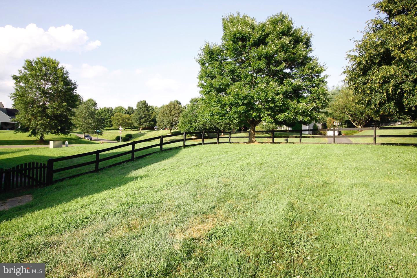 5569 JAMISONS FARM DR, WARRENTON, Virginia 20187, 6 Bedrooms Bedrooms, ,4 BathroomsBathrooms,Residential,For sale,5569 JAMISONS FARM DR,VAFQ2017420 MLS # VAFQ2017420
