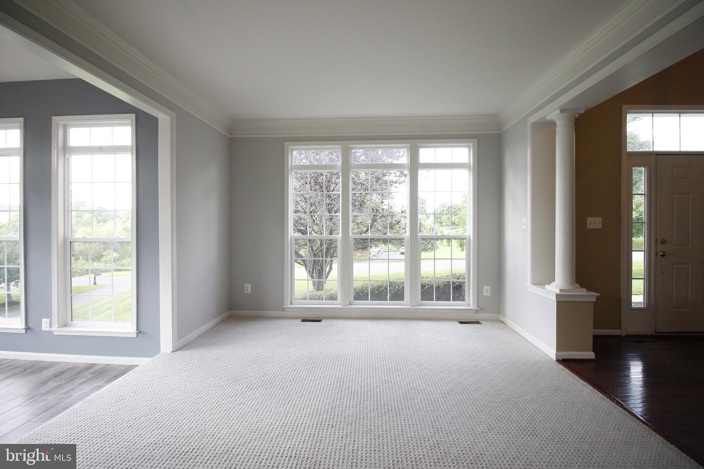 5569 JAMISONS FARM DR, WARRENTON, Virginia 20187, 6 Bedrooms Bedrooms, ,4 BathroomsBathrooms,Residential,For sale,5569 JAMISONS FARM DR,VAFQ2017420 MLS # VAFQ2017420
