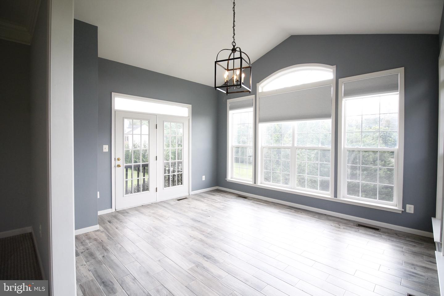 5569 JAMISONS FARM DR, WARRENTON, Virginia 20187, 6 Bedrooms Bedrooms, ,4 BathroomsBathrooms,Residential,For sale,5569 JAMISONS FARM DR,VAFQ2017420 MLS # VAFQ2017420