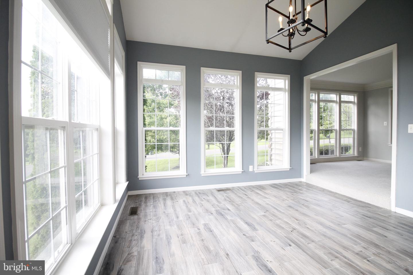 5569 JAMISONS FARM DR, WARRENTON, Virginia 20187, 6 Bedrooms Bedrooms, ,4 BathroomsBathrooms,Residential,For sale,5569 JAMISONS FARM DR,VAFQ2017420 MLS # VAFQ2017420