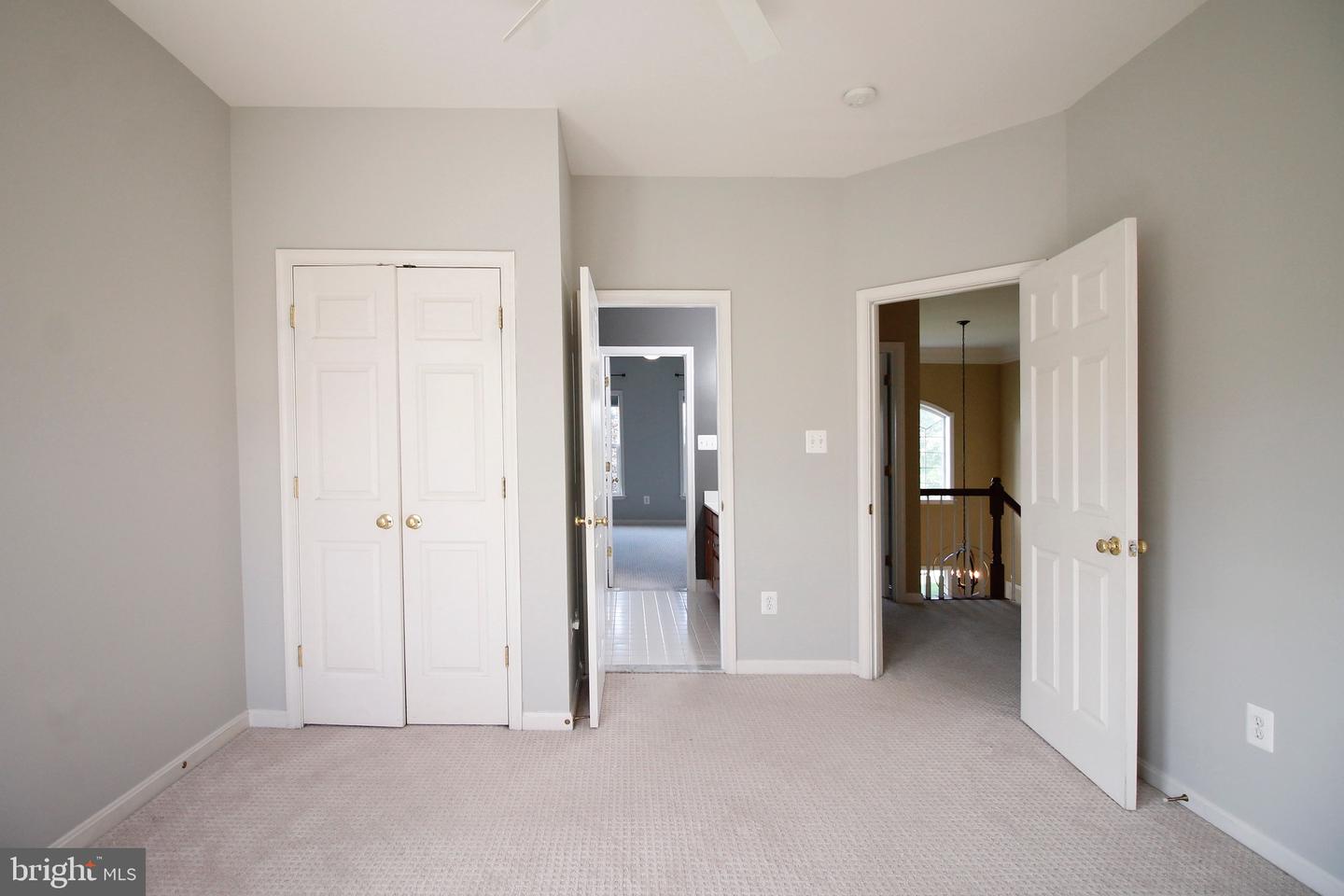 5569 JAMISONS FARM DR, WARRENTON, Virginia 20187, 6 Bedrooms Bedrooms, ,4 BathroomsBathrooms,Residential,For sale,5569 JAMISONS FARM DR,VAFQ2017420 MLS # VAFQ2017420