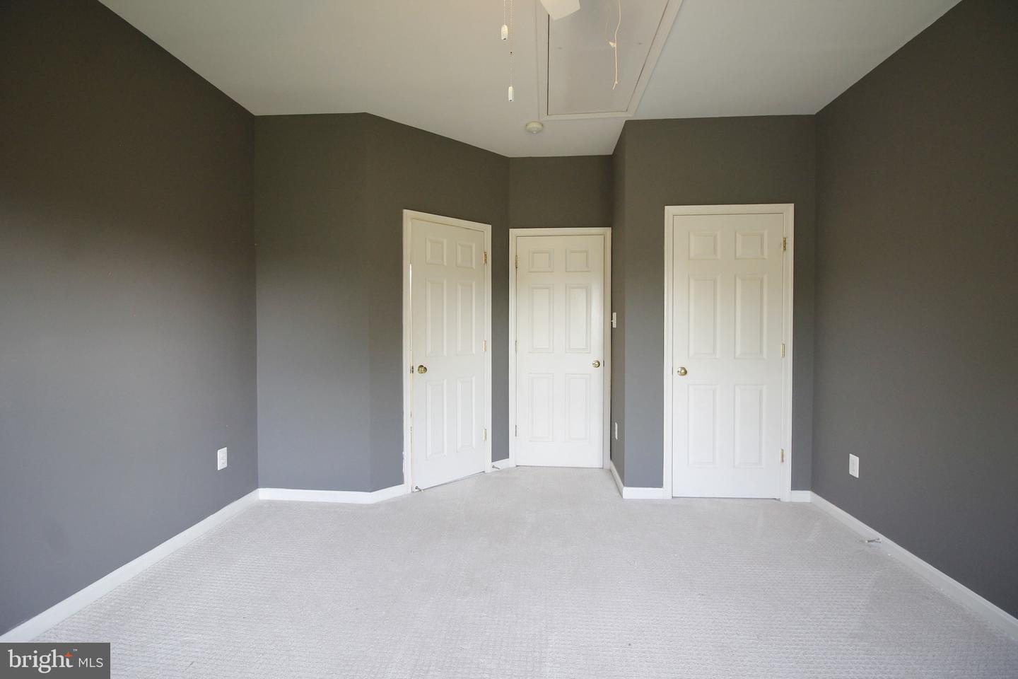 5569 JAMISONS FARM DR, WARRENTON, Virginia 20187, 6 Bedrooms Bedrooms, ,4 BathroomsBathrooms,Residential,For sale,5569 JAMISONS FARM DR,VAFQ2017420 MLS # VAFQ2017420