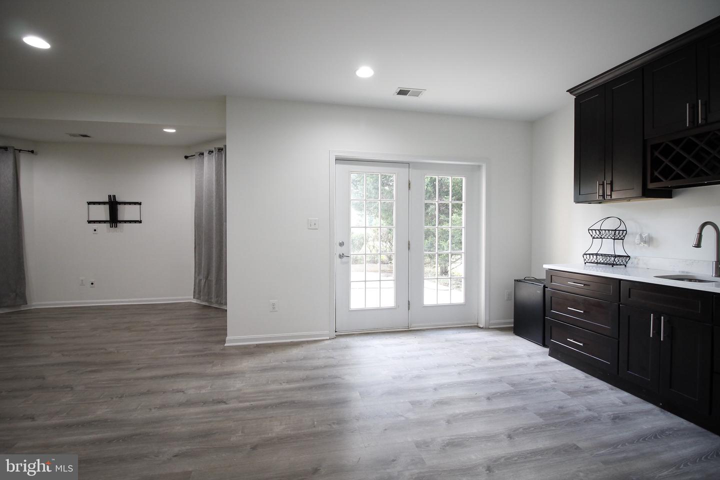 5569 JAMISONS FARM DR, WARRENTON, Virginia 20187, 6 Bedrooms Bedrooms, ,4 BathroomsBathrooms,Residential,For sale,5569 JAMISONS FARM DR,VAFQ2017420 MLS # VAFQ2017420