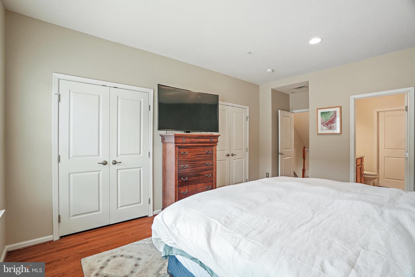 3825 COMMODORE JOSHUA BARNEY DR NE, WASHINGTON, District Of Columbia 20018, 2 Bedrooms Bedrooms, ,2 BathroomsBathrooms,Residential,For sale,3825 COMMODORE JOSHUA BARNEY DR NE,DCDC2210068 MLS # DCDC2210068