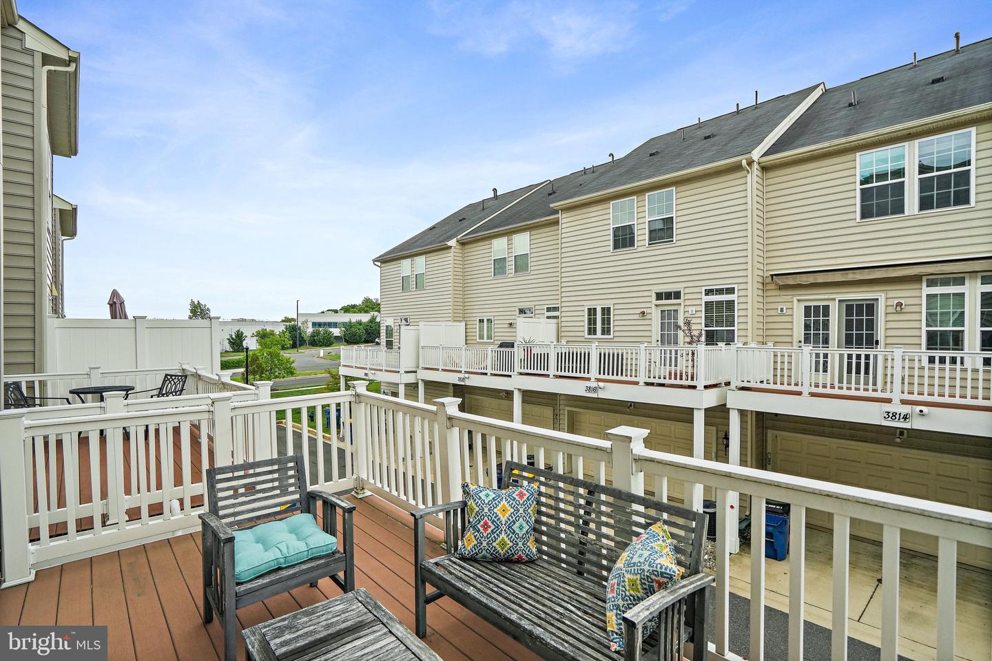 3825 COMMODORE JOSHUA BARNEY DR NE, WASHINGTON, District Of Columbia 20018, 2 Bedrooms Bedrooms, ,2 BathroomsBathrooms,Residential,For sale,3825 COMMODORE JOSHUA BARNEY DR NE,DCDC2210068 MLS # DCDC2210068