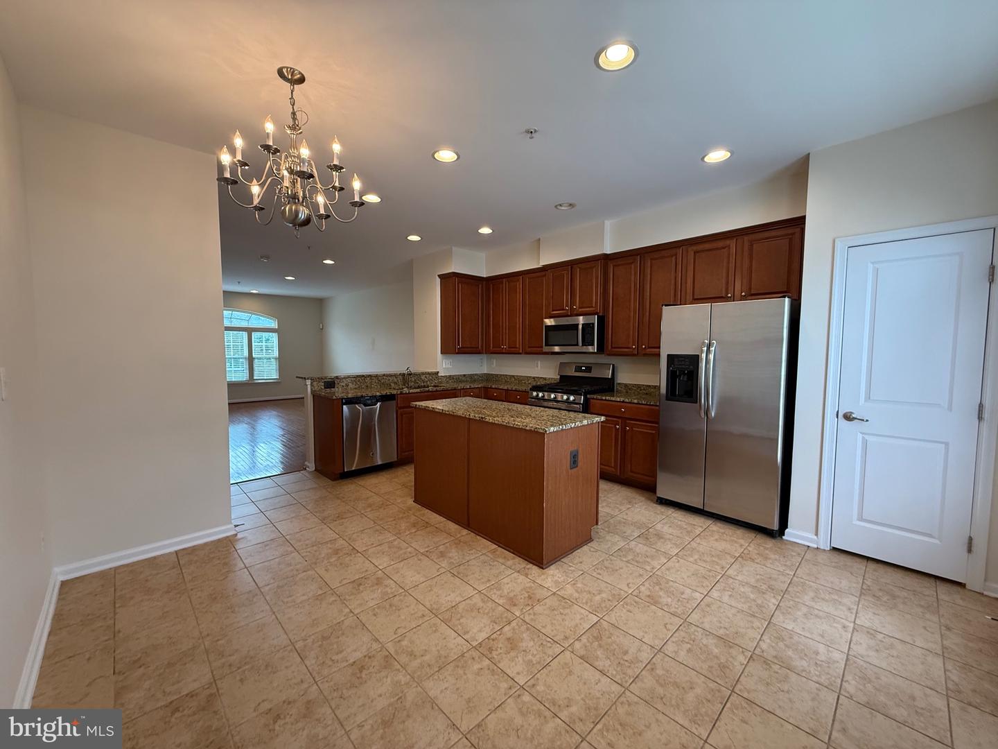 3825 COMMODORE JOSHUA BARNEY DR NE, WASHINGTON, District Of Columbia 20018, 2 Bedrooms Bedrooms, ,2 BathroomsBathrooms,Residential,For sale,3825 COMMODORE JOSHUA BARNEY DR NE,DCDC2210068 MLS # DCDC2210068
