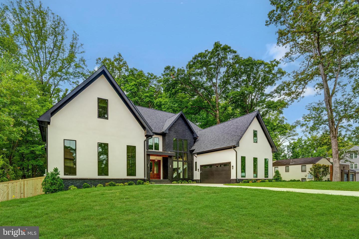 8539 APONI RD, VIENNA, Virginia 22180, 6 Bedrooms Bedrooms, ,6 BathroomsBathrooms,Residential,For sale,8539 APONI RD,VAFX2255176 MLS # VAFX2255176